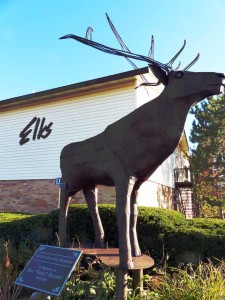 The elk sculpture outside of the lodge is by John Wiggington of St. Joseph, Missouri